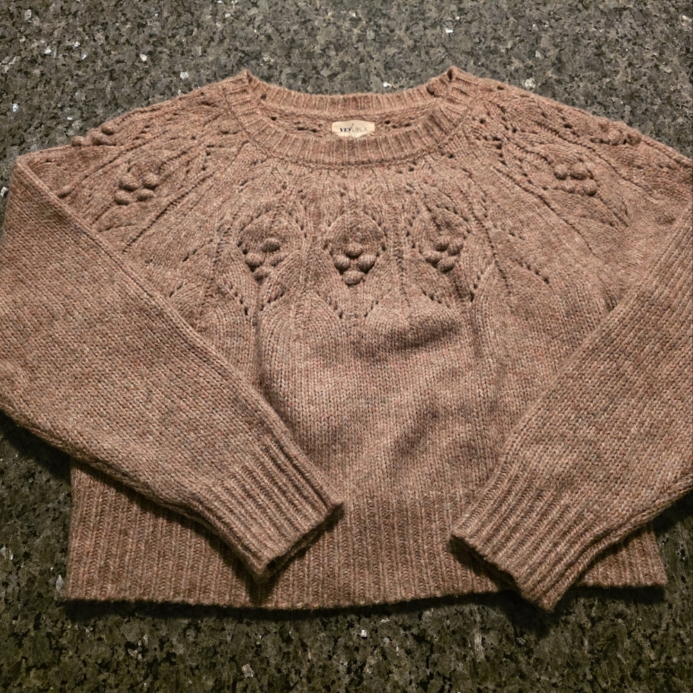 Yes Lola Multi Pink Cropped Sweater Sz Small